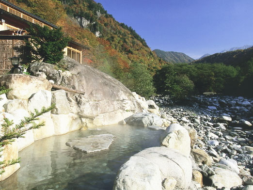 槍見の湯 槍見館