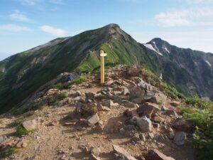 赤岩尾根から鹿島槍ヶ岳