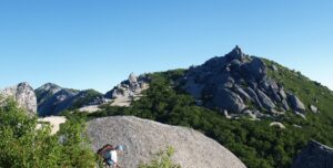 鳳凰山・夜叉神峠から薬師岳