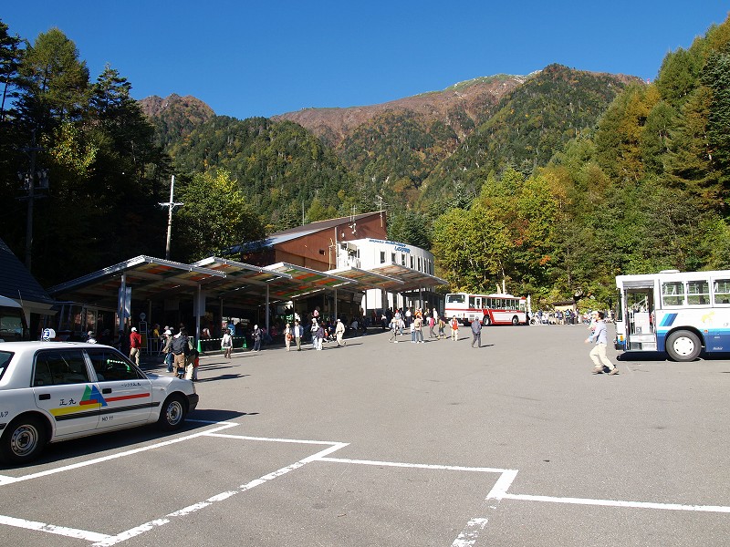 中央アルプス駒ケ岳ロープウェイしらび平駐車場