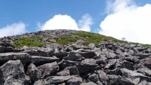 富士見高原ゴルフ場から編笠山