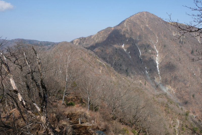 臼ヶ岳 ➡ ミカゲ沢ノ頭へ