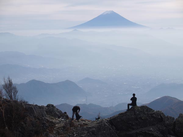 乾徳山の富士山